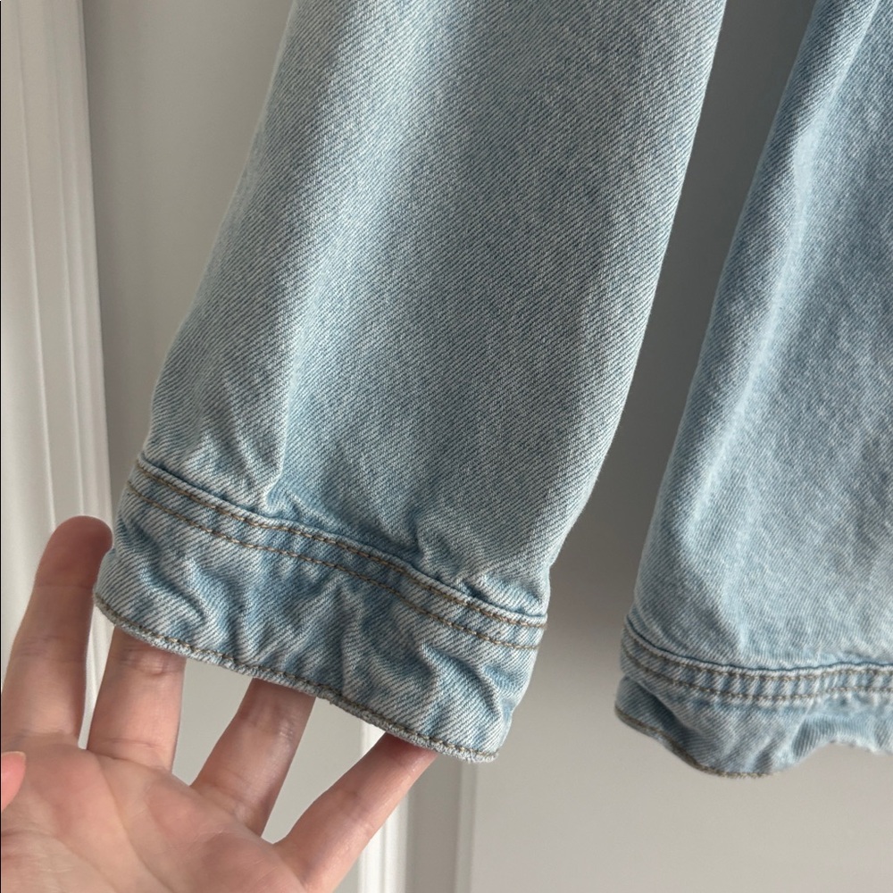 Light Blue Wash Jean Jacket Size XL - Picture 3 of 9